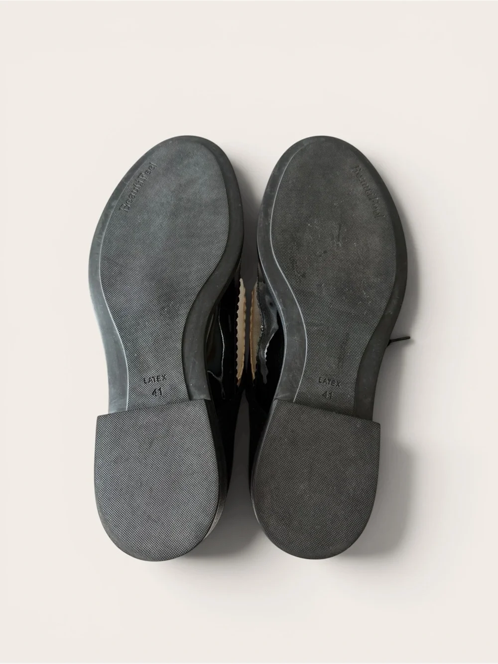 BeautiFeel Black Patent Cream Leather Spectator Lace Up Oxford Flats⁠